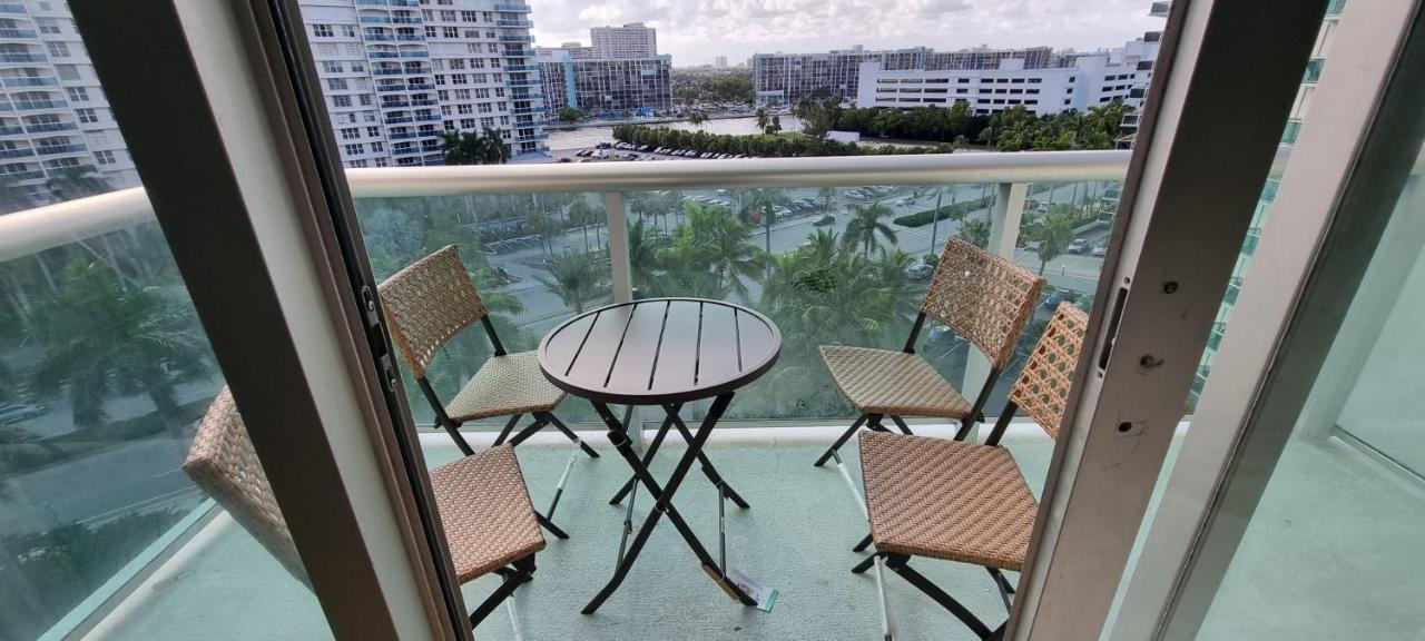 New Luxury Apartment 2Br 2Ba Direct Beach Access Hollywood Exterior foto
